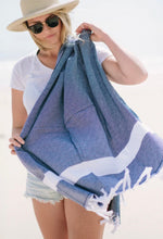 Load image into Gallery viewer, Bath Dimante Towels